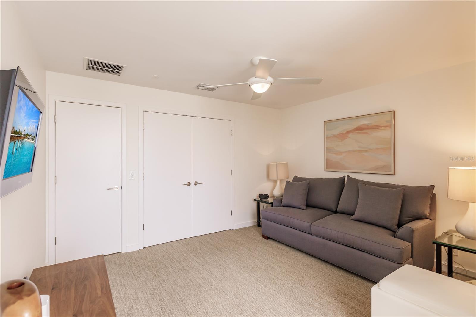 1200 E PEPPERTREE LN #402, SARASOTA, FL — photo 42