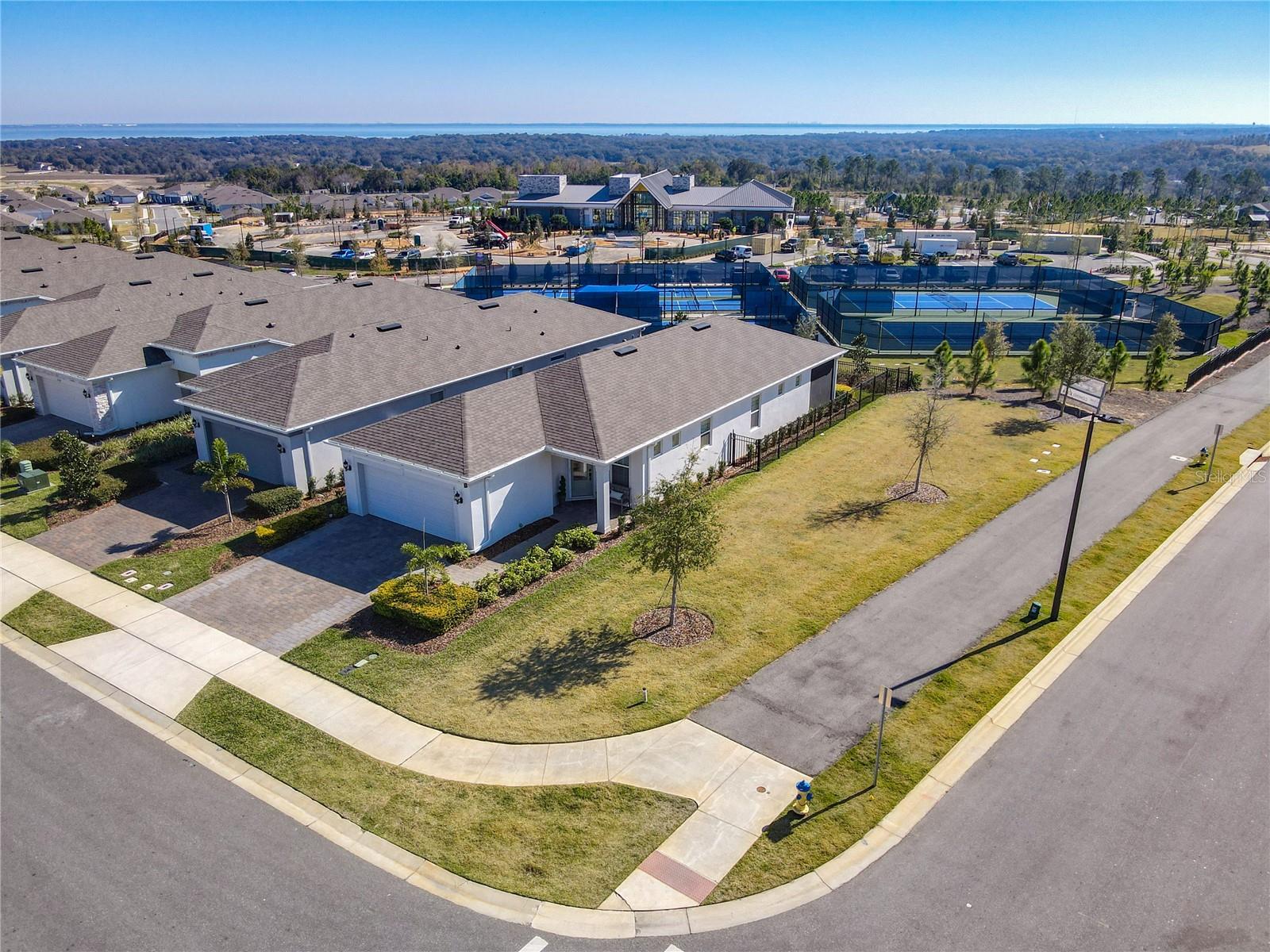 2750 PURPLE MEADOW CT, MINNEOLA, FL — photo 9