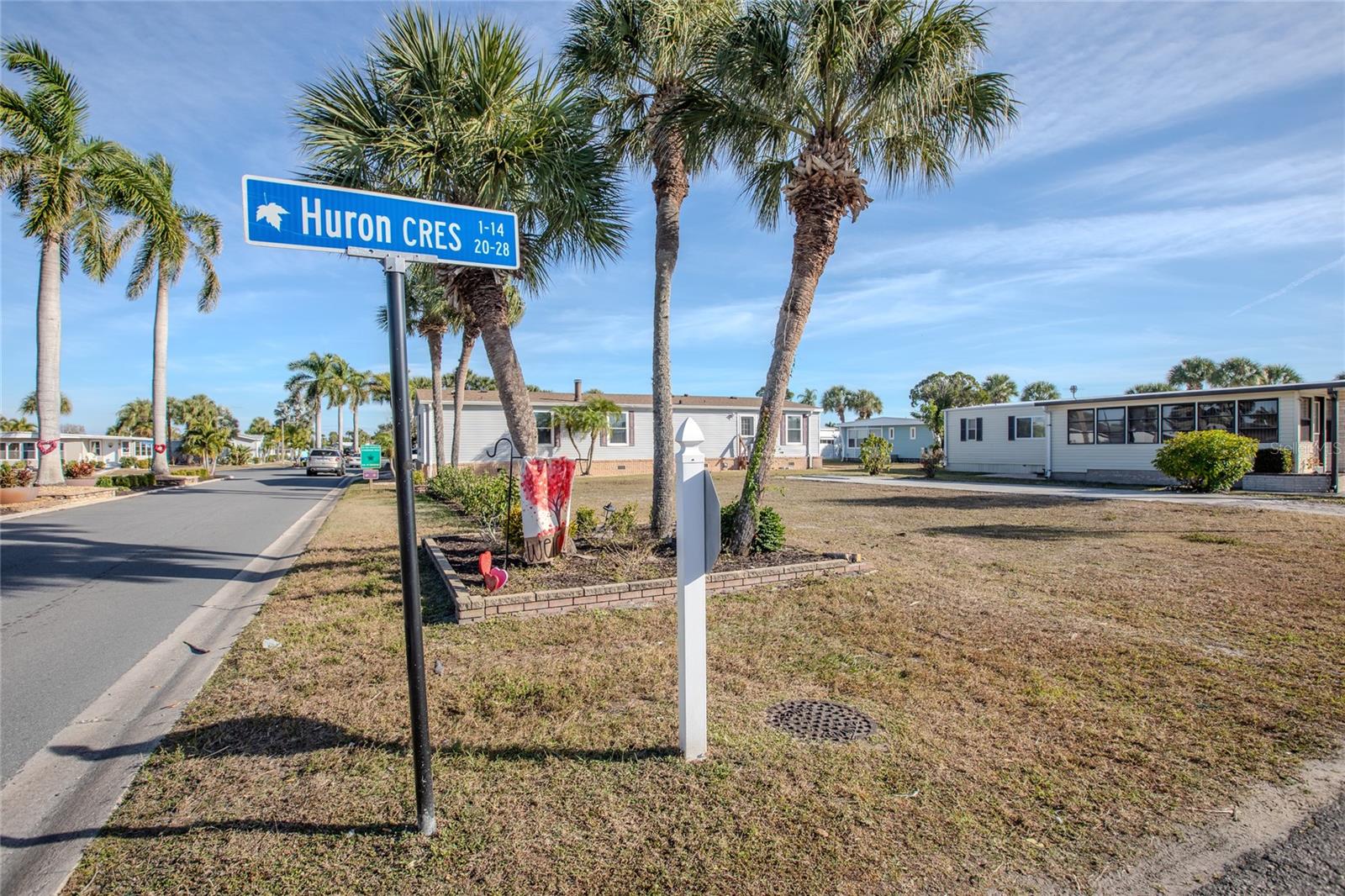 2100 KINGS HWY #28, PORT CHARLOTTE, FL