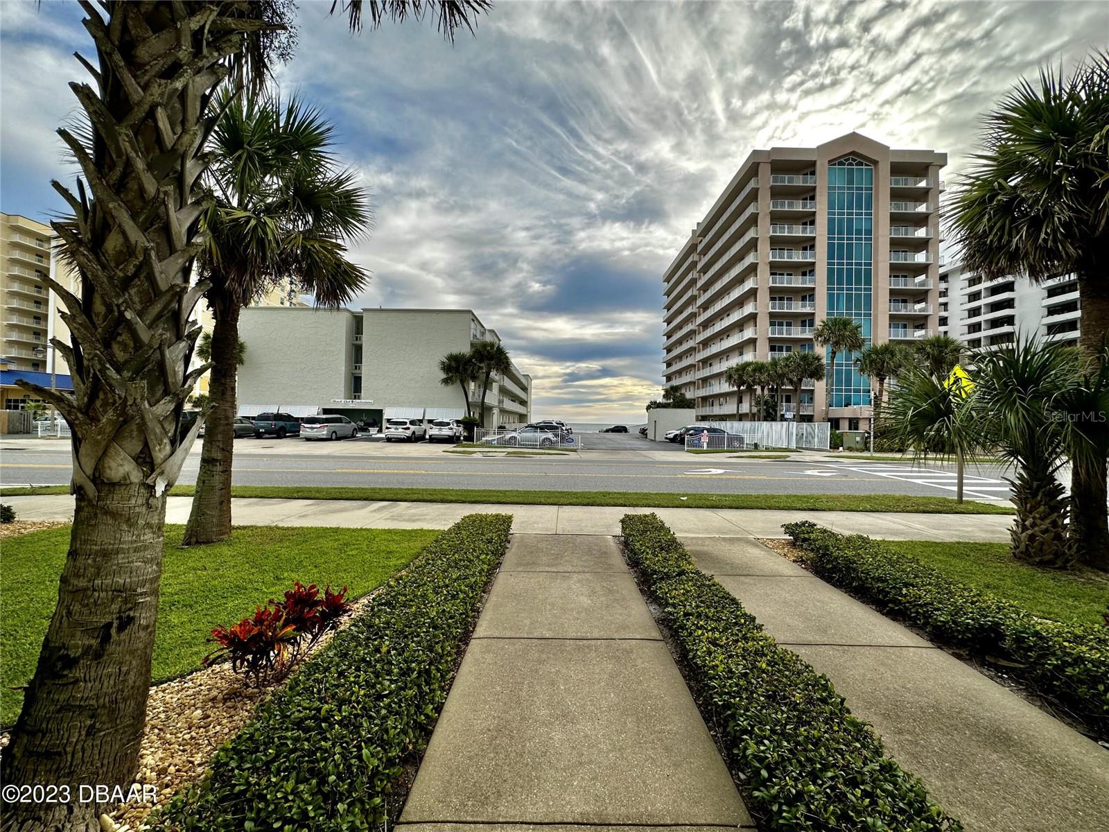 3733 CARDINAL BLVD #2, DAYTONA BEACH, FL — photo 28