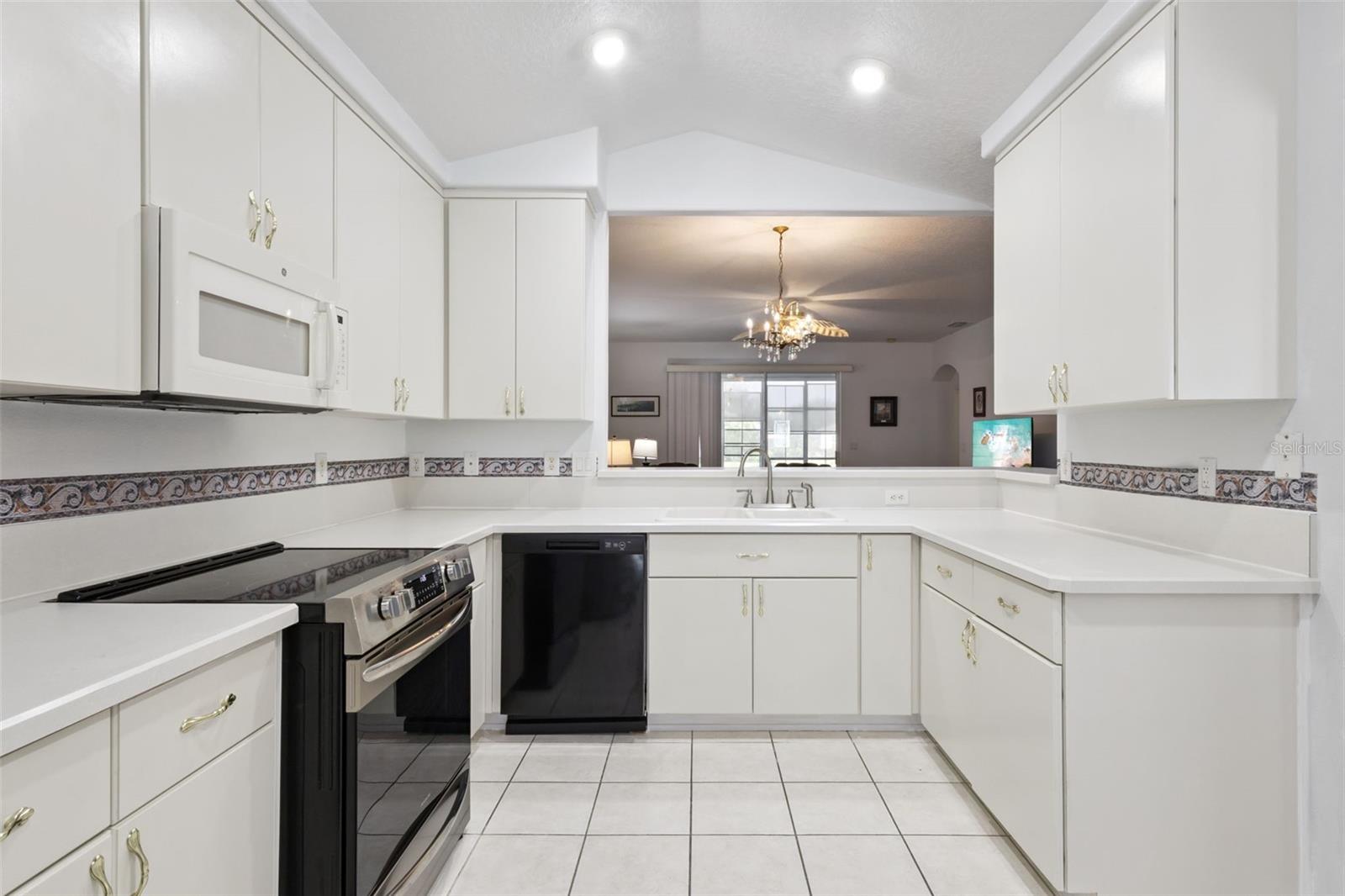 5964 BRITTANIA BLVD, TAVARES, FL — photo 38