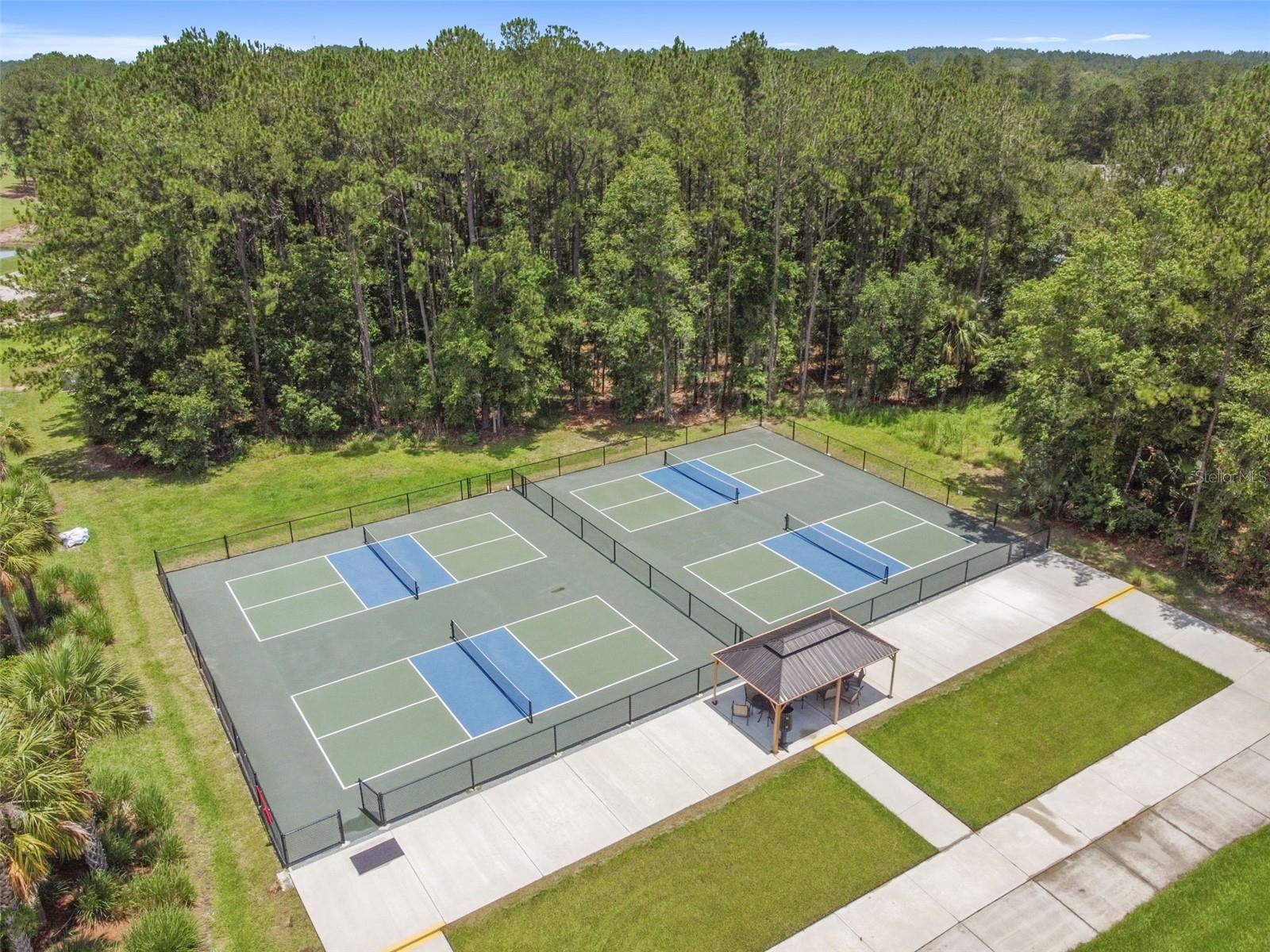 4905 MAJESTIC HILLS LOOP, BROOKSVILLE, FL — photo 77
