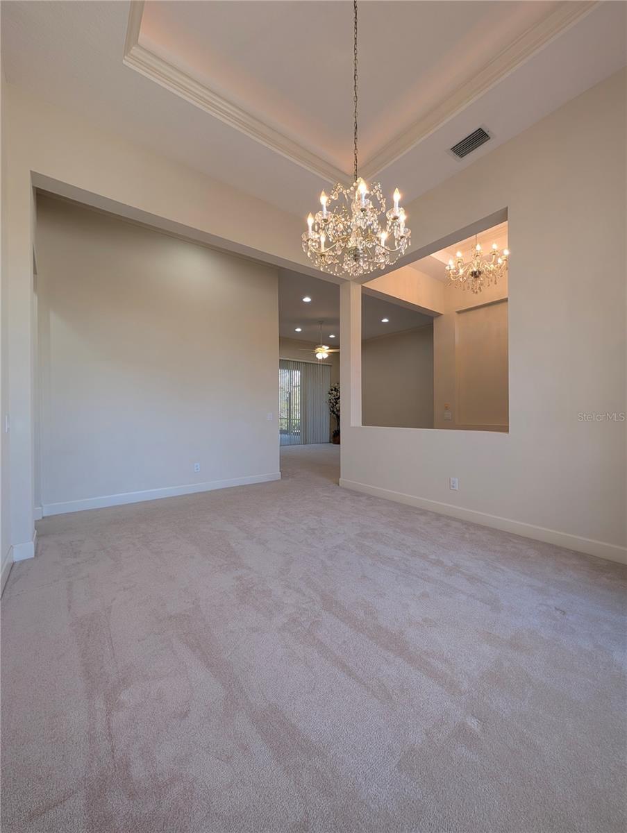 8492 DUNHAM STATION DR, TAMPA, FL — photo 6