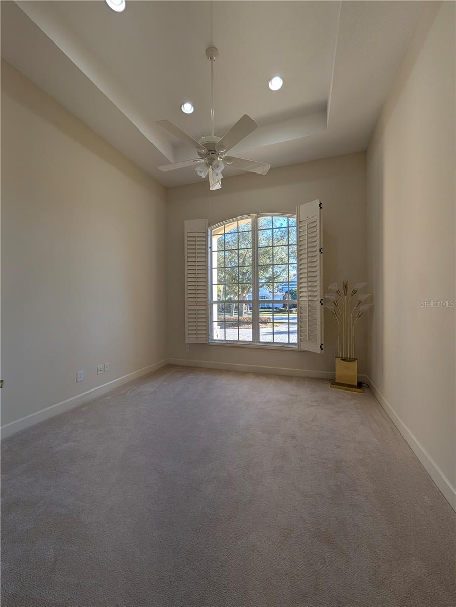 8492 DUNHAM STATION DR, TAMPA, FL — photo 47