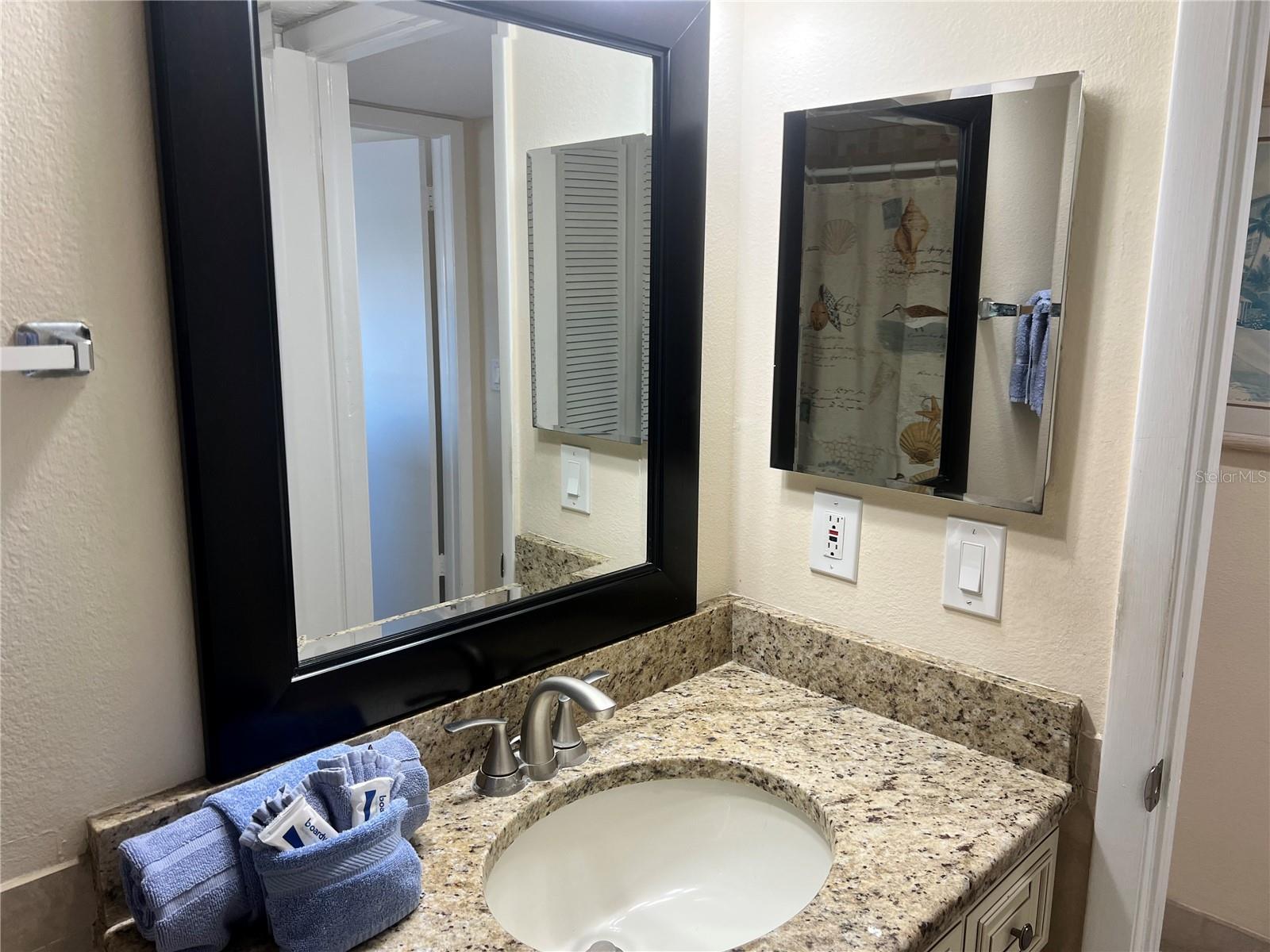 1001 POINT OF ROCKS RD #609, SARASOTA, FL — photo 9