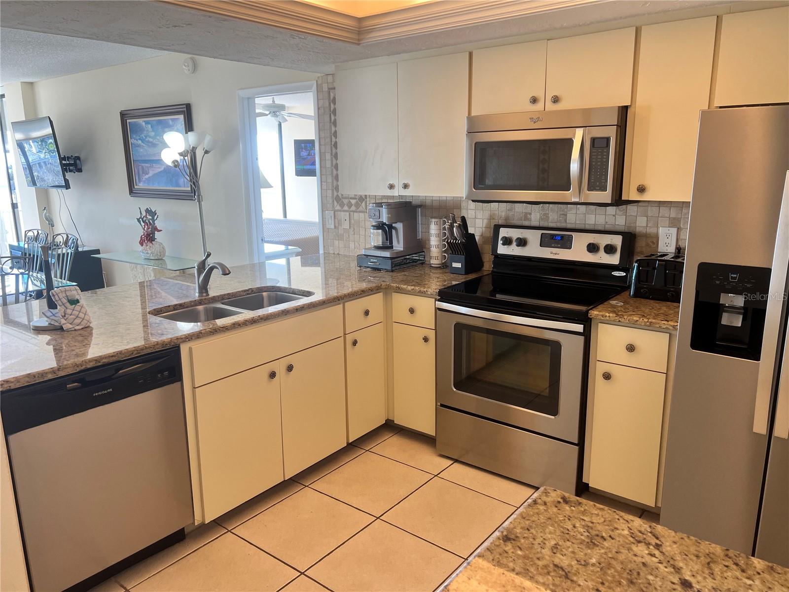 1001 POINT OF ROCKS RD #609, SARASOTA, FL — photo 18