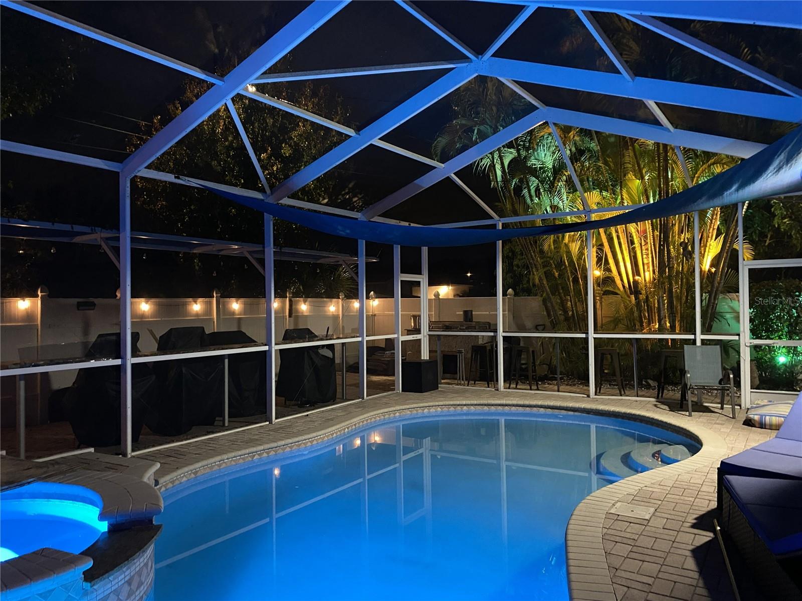 2300 37TH AVE N, ST PETERSBURG, FL — photo 47