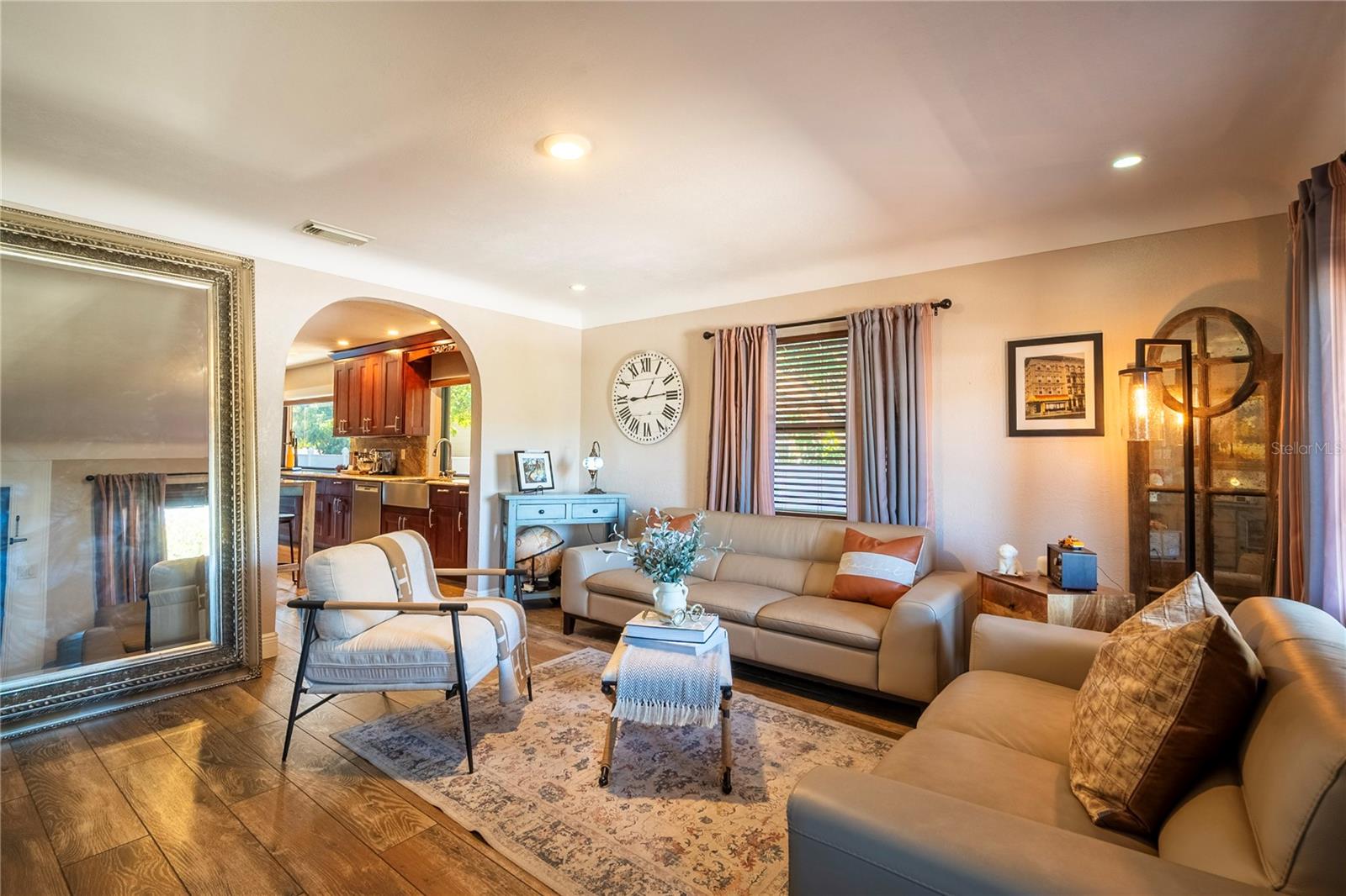 2300 37TH AVE N, ST PETERSBURG, FL — photo 6