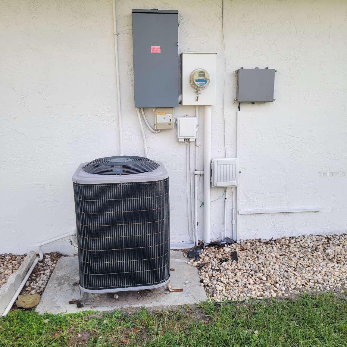 456 CIRCLEWOOD DR #L7, VENICE, FL — photo 17