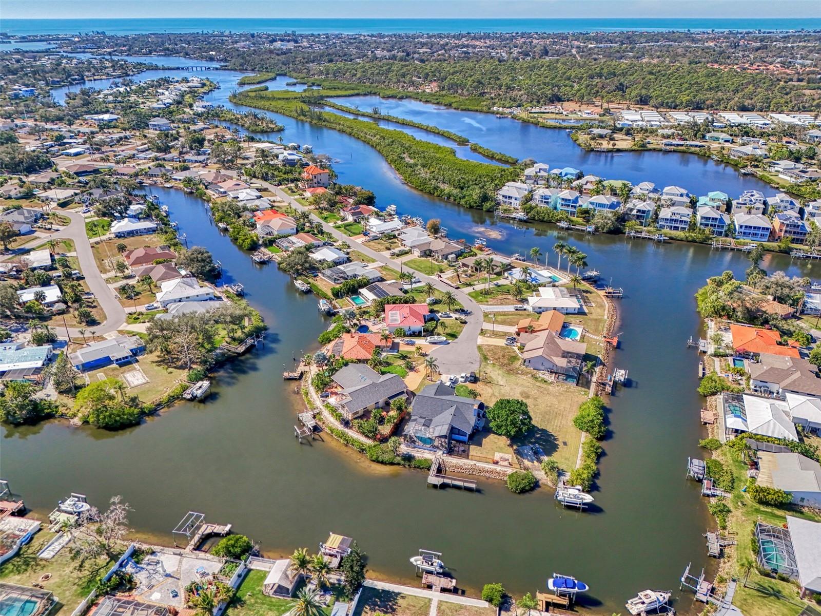 602 PORTIA ST N, NOKOMIS, FL — photo 17