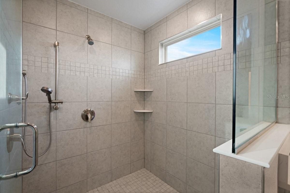 3828 S ATLANTIC AVE, DAYTONA BEACH SHORES, FL — photo 36