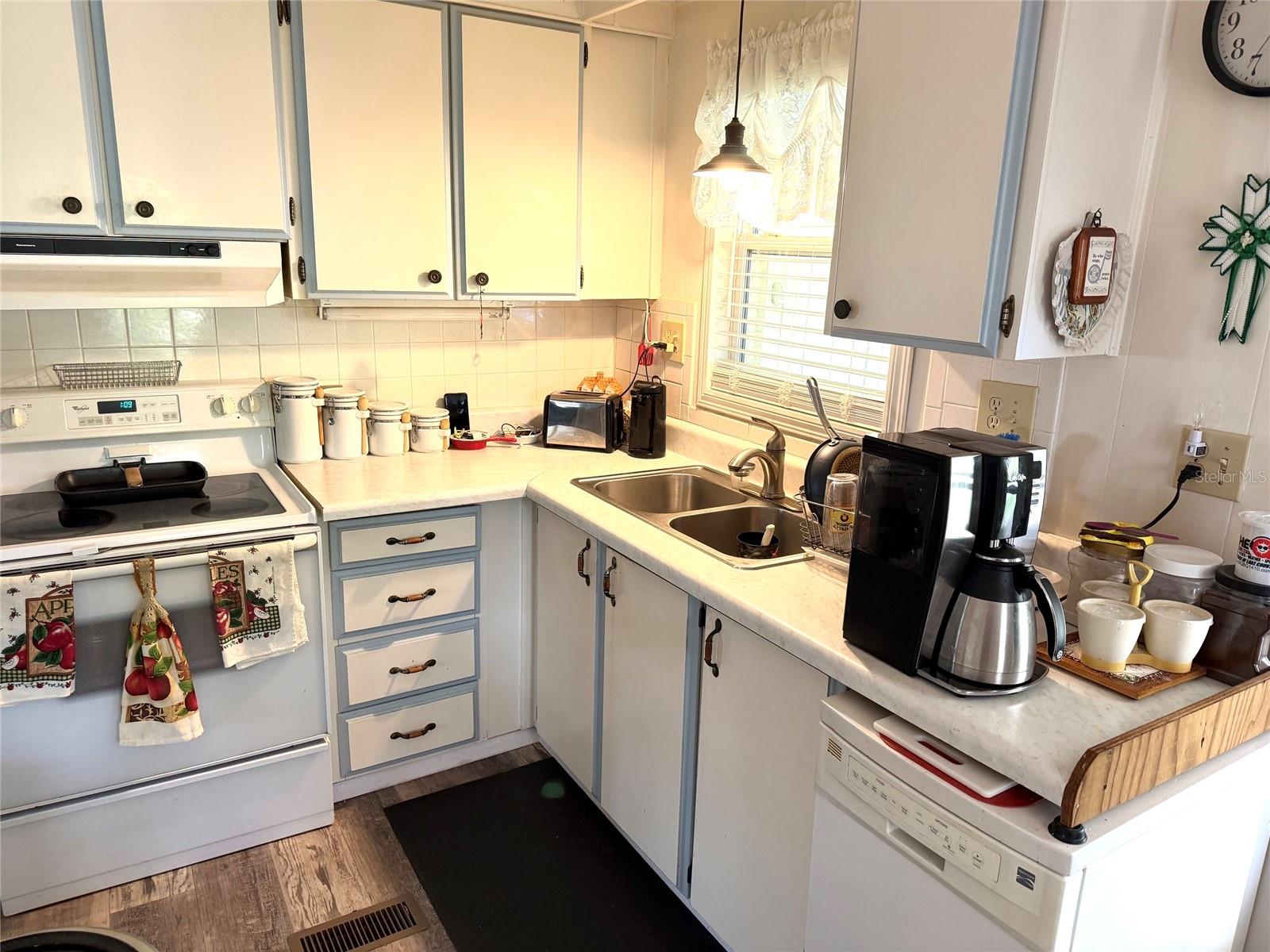 428 PALO VERDE DR, LEESBURG, FL — photo 10