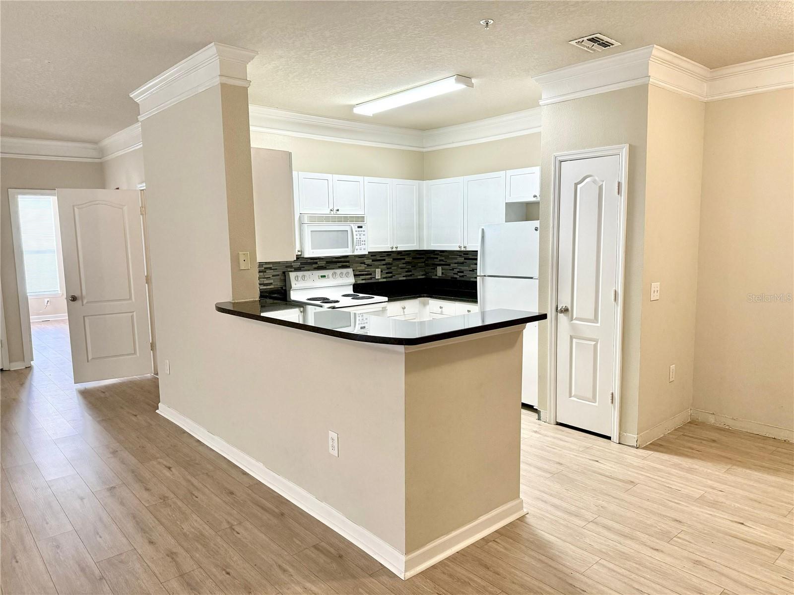 8842 VILLA VIEW CIR #3, ORLANDO, FL — photo 3
