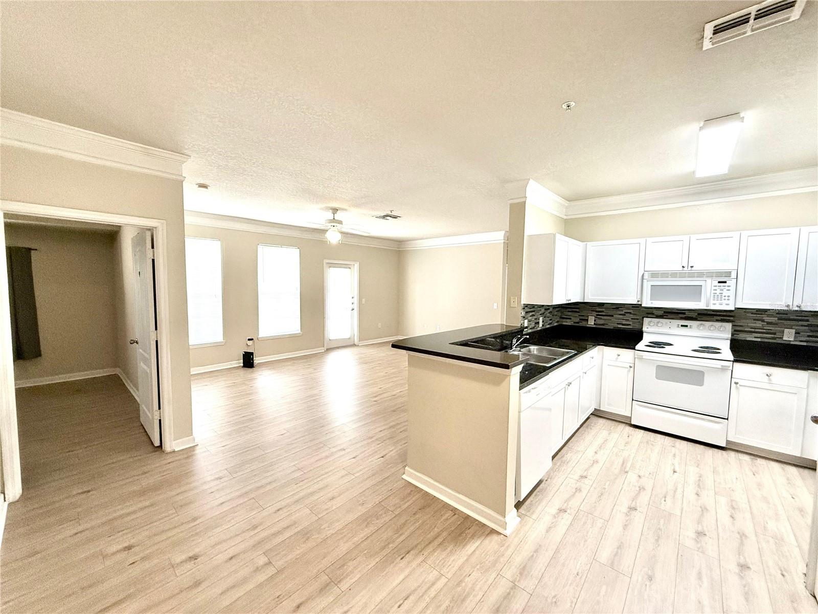8842 VILLA VIEW CIR #3, ORLANDO, FL — photo 20