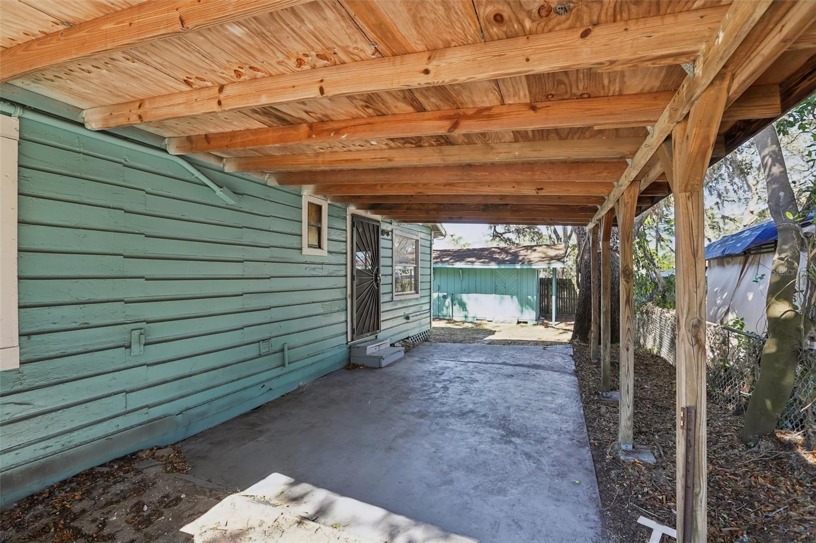 2010 E YUKON ST, TAMPA, FL — photo 20