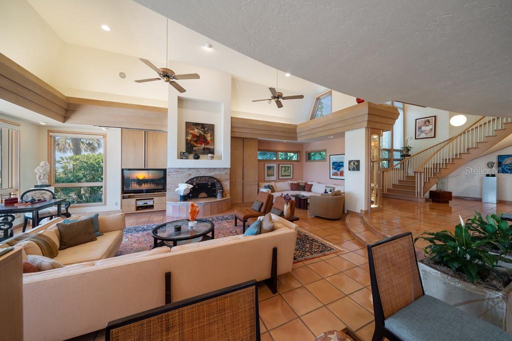 16000 GULF BLVD, REDINGTON BEACH, FL — photo 11