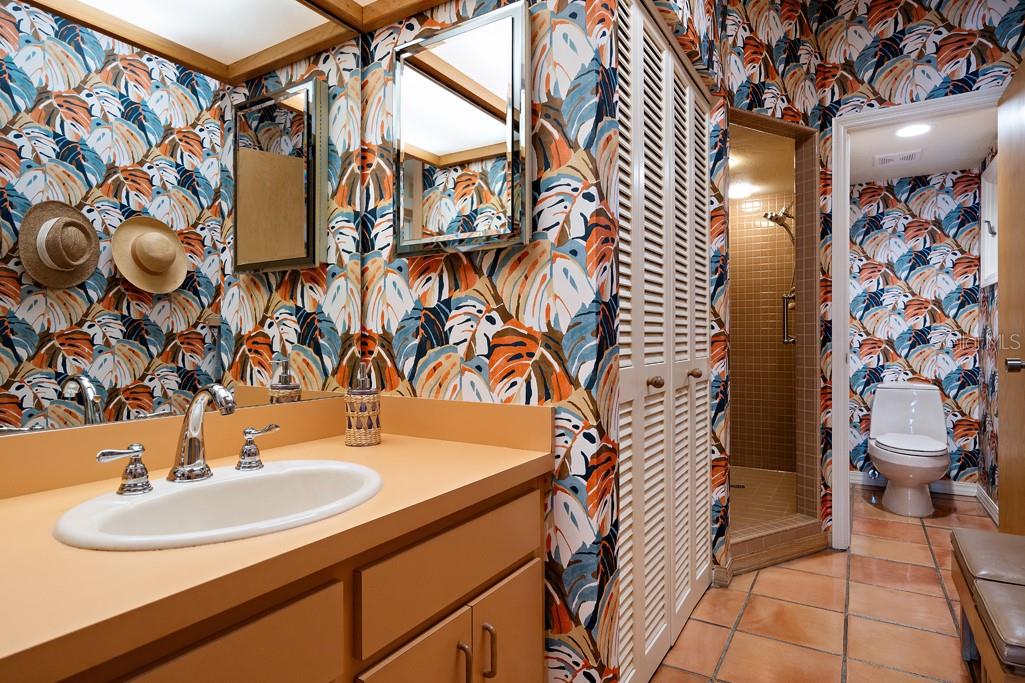 16000 GULF BLVD, REDINGTON BEACH, FL — photo 21