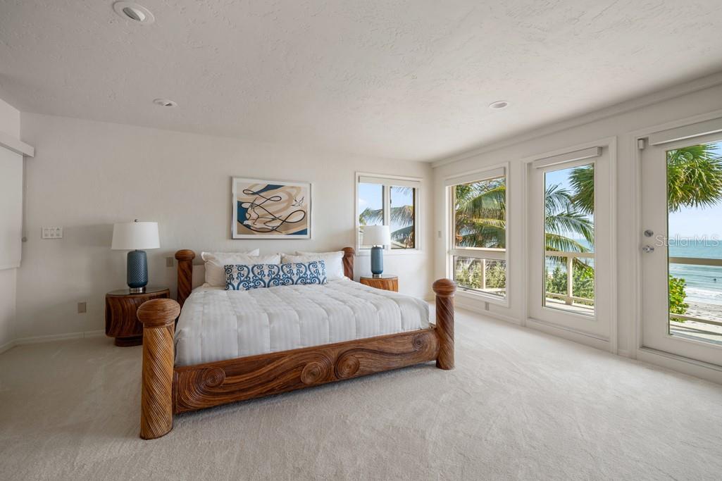 16000 GULF BLVD, REDINGTON BEACH, FL — photo 28