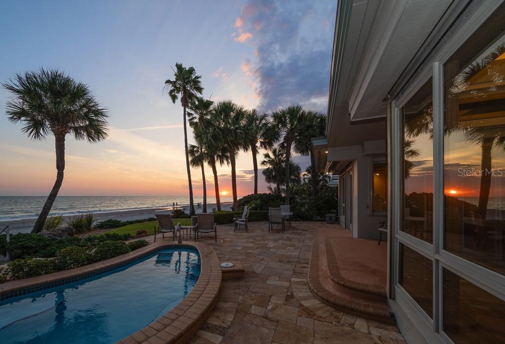 16000 GULF BLVD, REDINGTON BEACH, FL — photo 43
