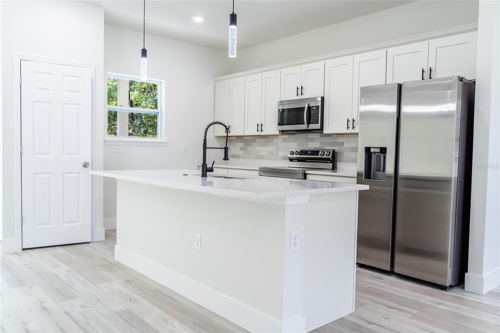 10955 N DRAGONIS DR, CITRUS SPRINGS, FL — photo 2