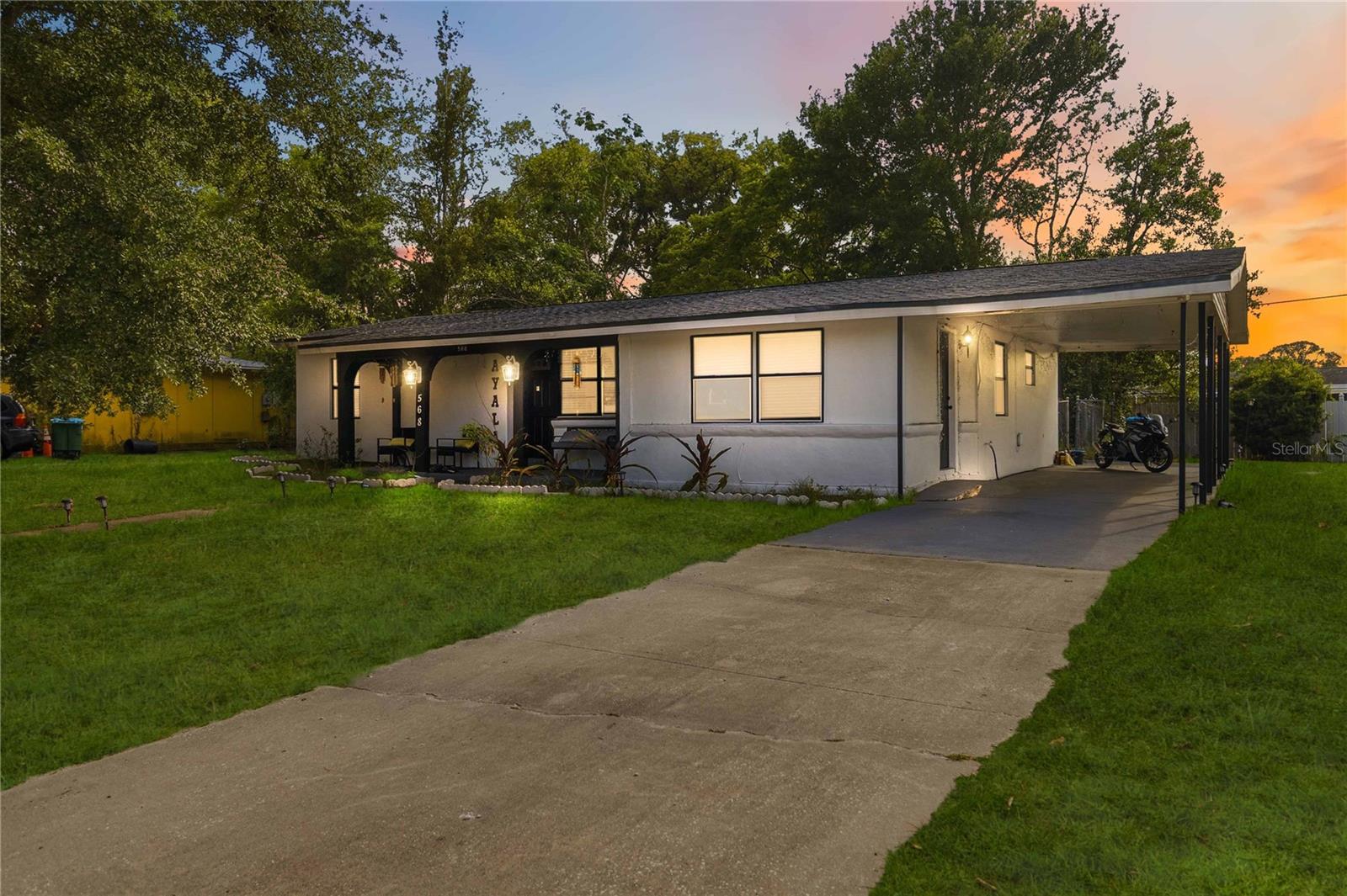 568 E NORMANDY BLVD, DELTONA, FL