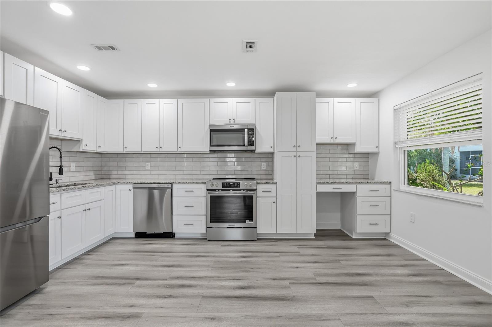 379 S MCMULLEN BOOTH RD #75, CLEARWATER, FL — photo 13