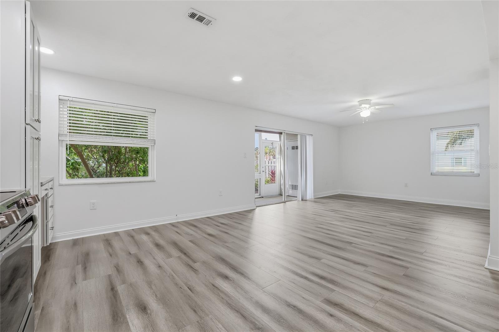 379 S MCMULLEN BOOTH RD #75, CLEARWATER, FL — photo 19