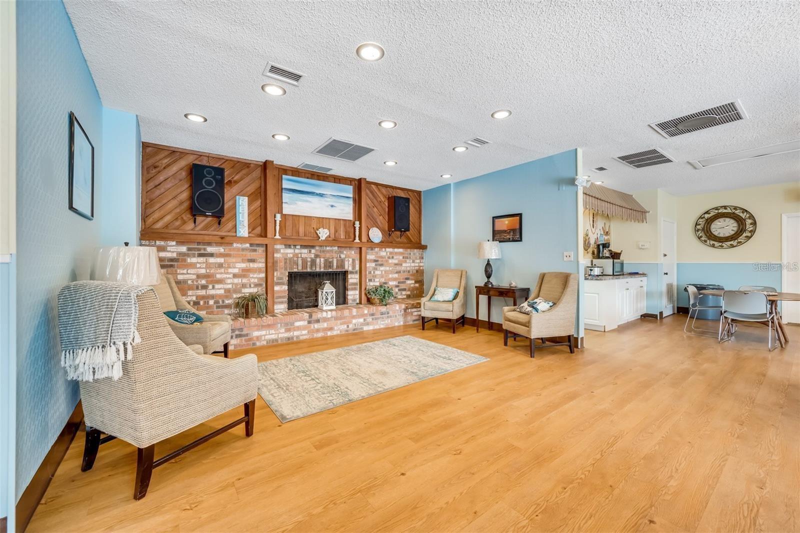 379 S MCMULLEN BOOTH RD #75, CLEARWATER, FL — photo 58