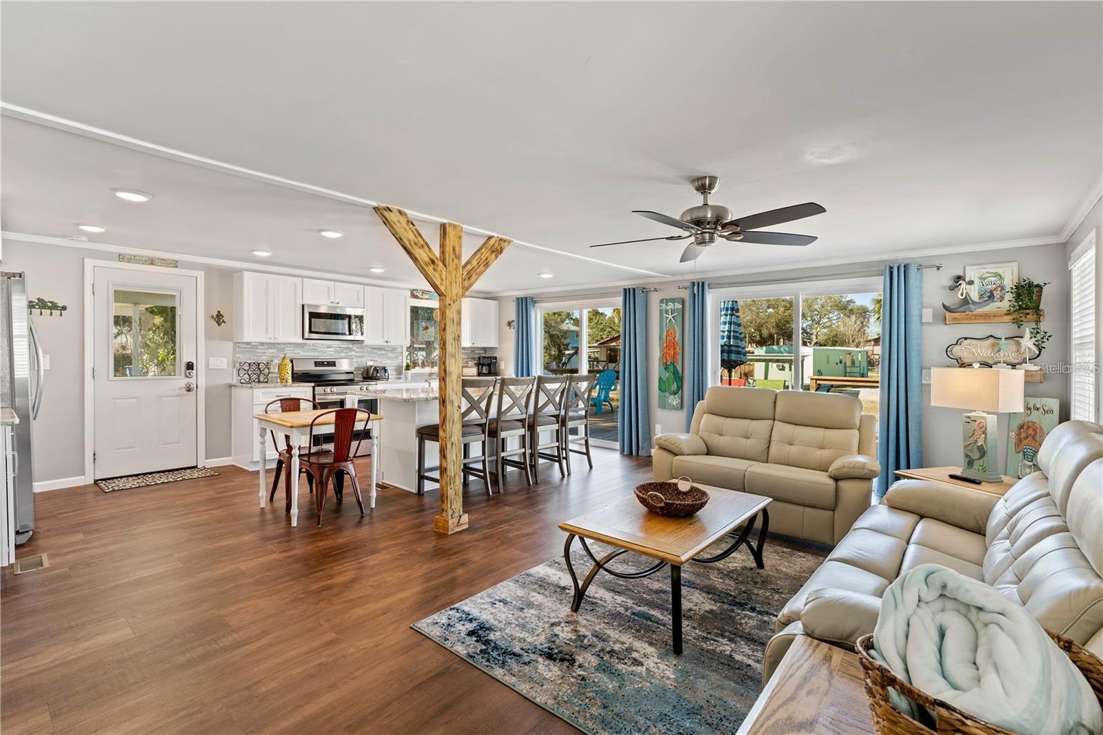 6051 COLONY CIR, WEEKI WACHEE, FL — photo 7