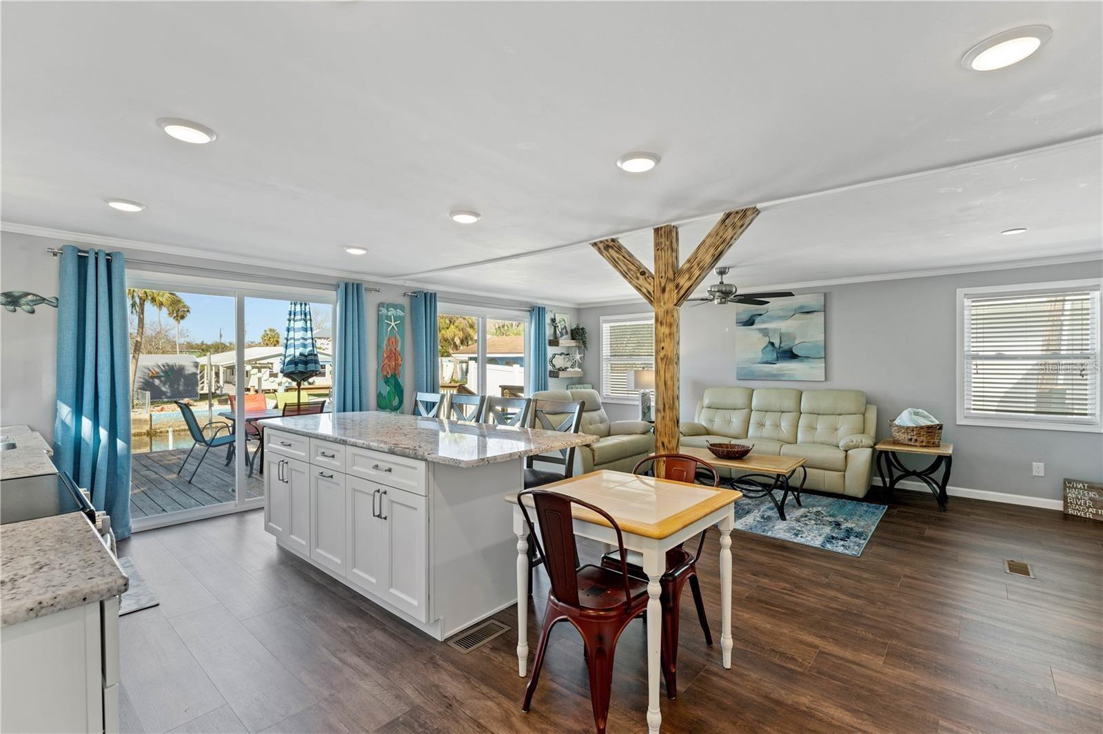 6051 COLONY CIR, WEEKI WACHEE, FL — photo 14