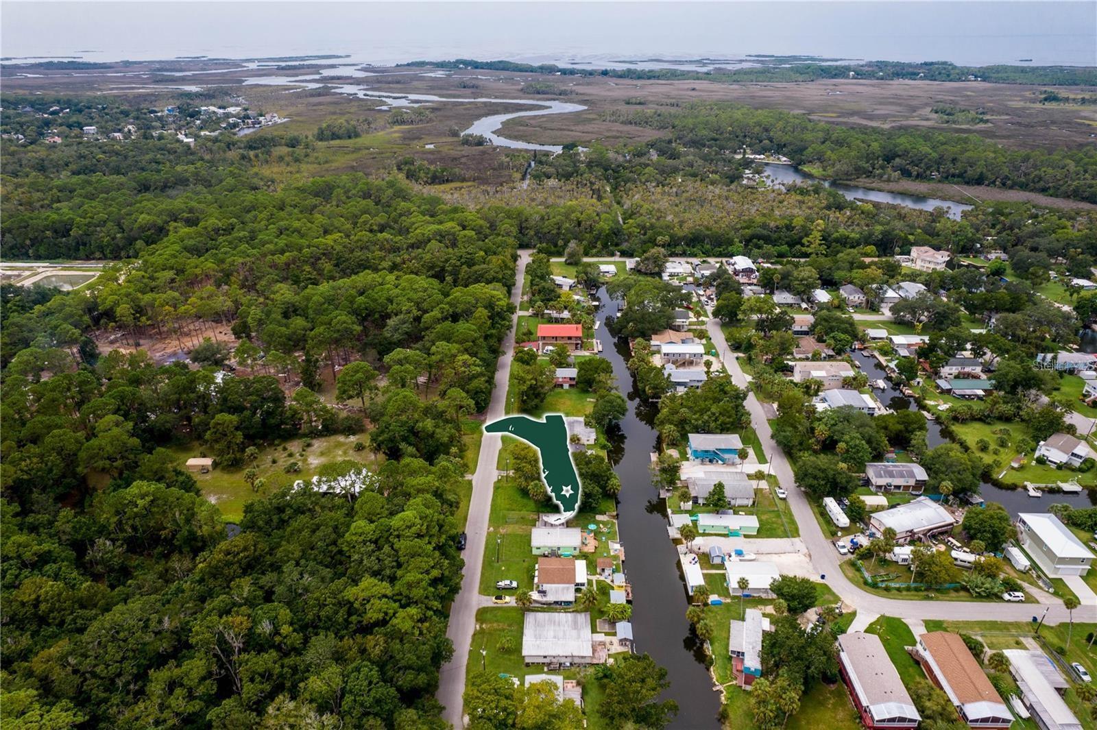 6051 COLONY CIR, WEEKI WACHEE, FL — photo 28