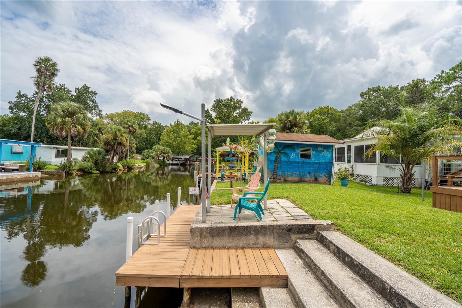6051 COLONY CIR, WEEKI WACHEE, FL — photo 36