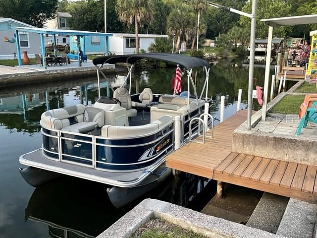 6051 COLONY CIR, WEEKI WACHEE, FL — photo 43