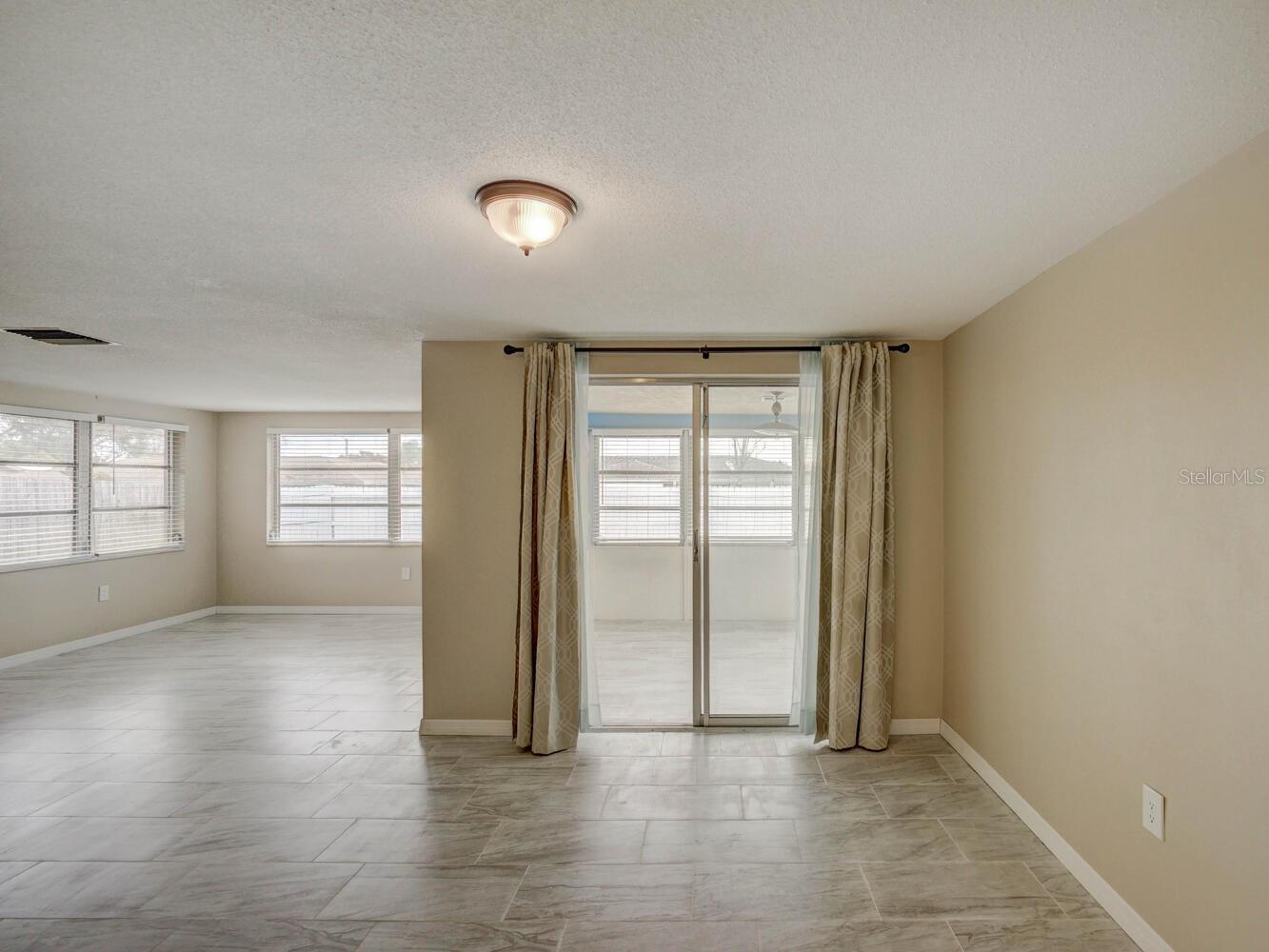 10320 HONEYSUCKLE LN, PORT RICHEY, FL — photo 11