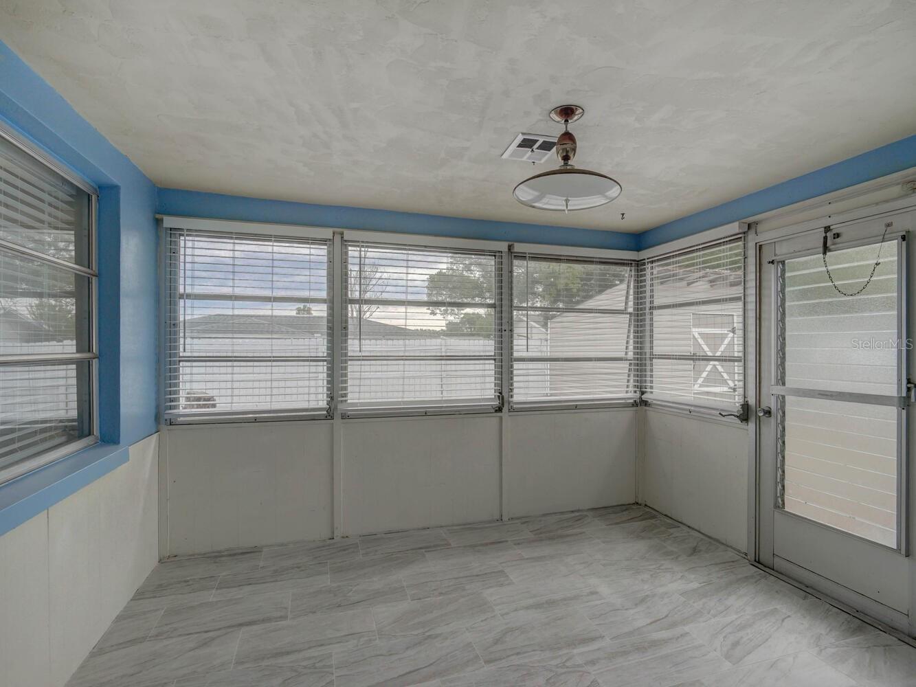 10320 HONEYSUCKLE LN, PORT RICHEY, FL — photo 27