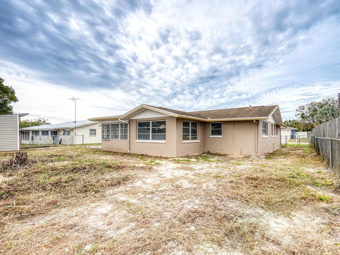 10320 HONEYSUCKLE LN, PORT RICHEY, FL — photo 42