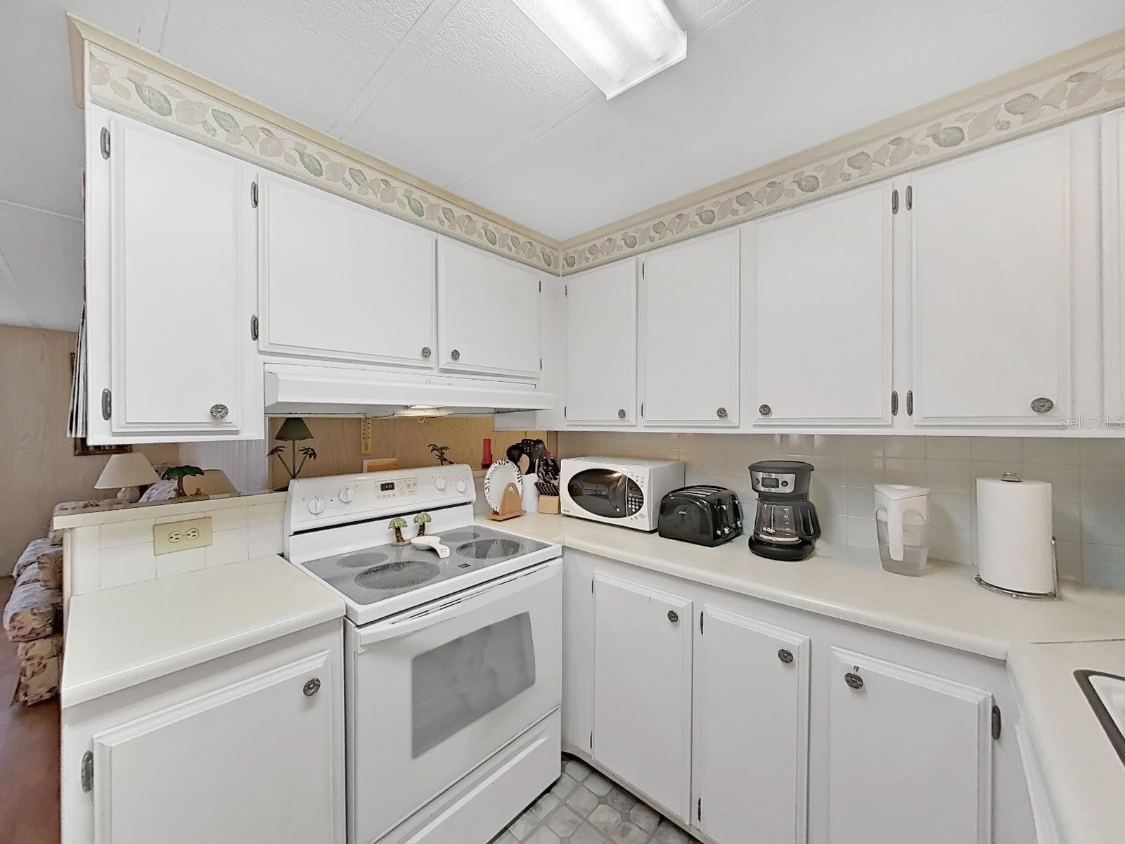 12501 ULMERTON RD #140, LARGO, FL — photo 10