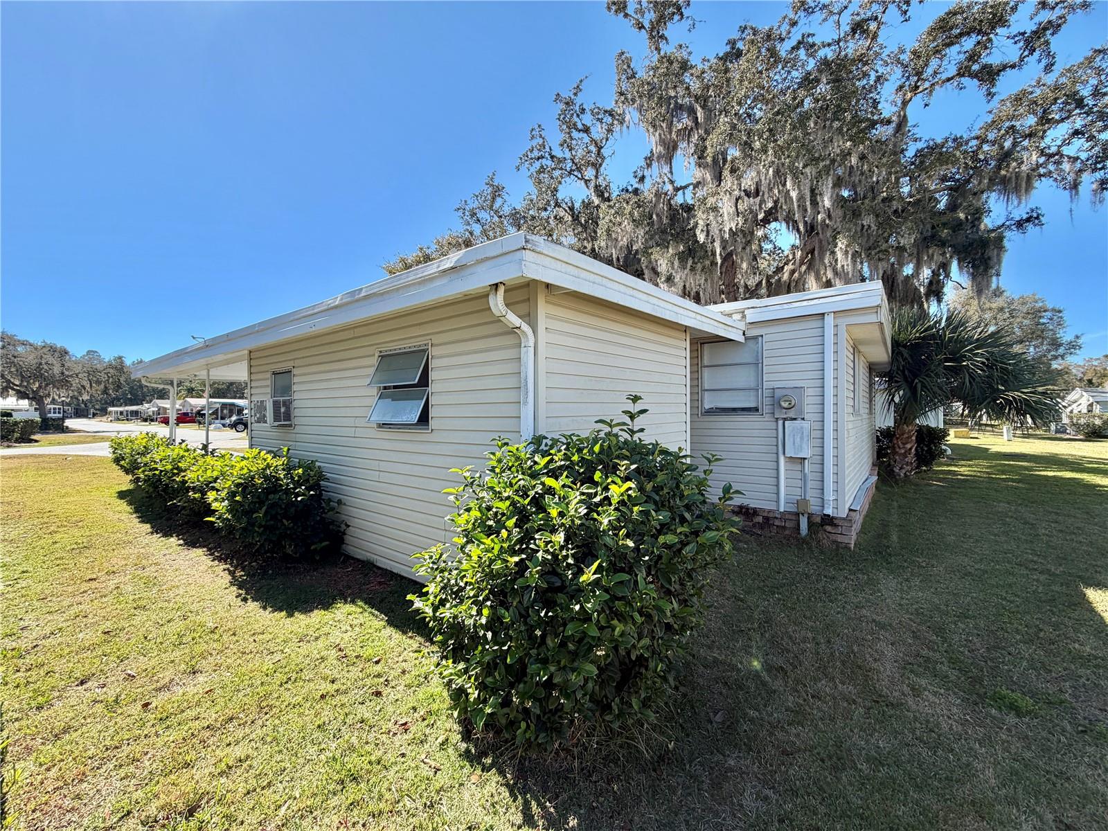 103 TAMARISK WAY, LEESBURG, FL — photo 139