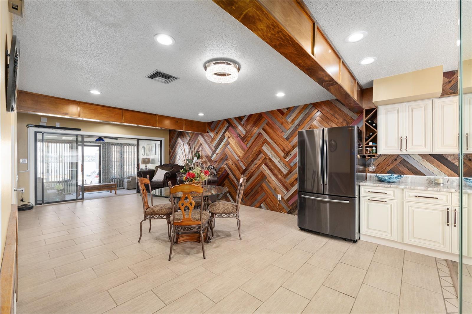 11001 SE SUNSET HARBOR RD #D18, SUMMERFIELD, FL — photo 12