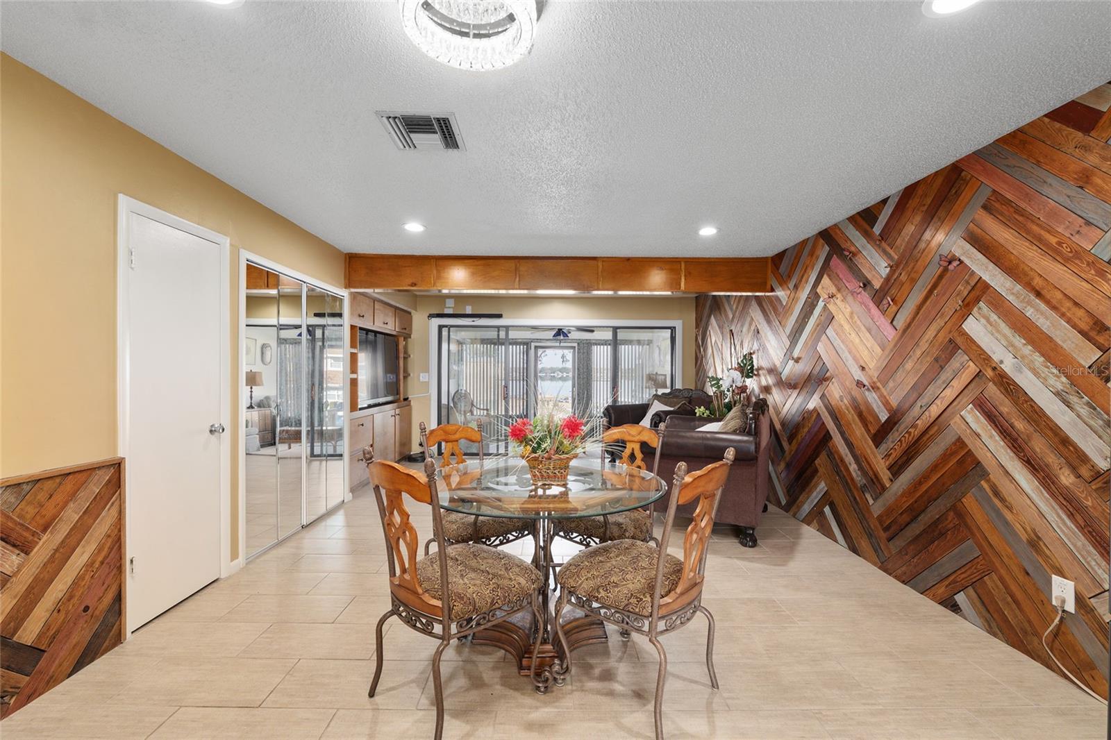 11001 SE SUNSET HARBOR RD #D18, SUMMERFIELD, FL — photo 13
