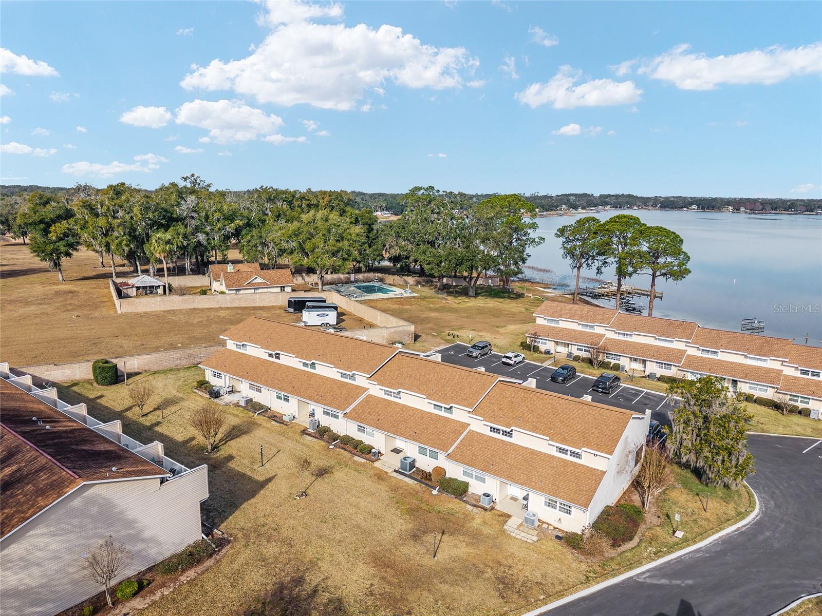 11001 SE SUNSET HARBOR RD #D18, SUMMERFIELD, FL — photo 31