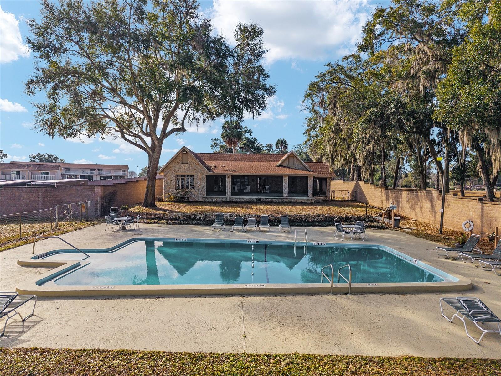 11001 SE SUNSET HARBOR RD #D18, SUMMERFIELD, FL — photo 33