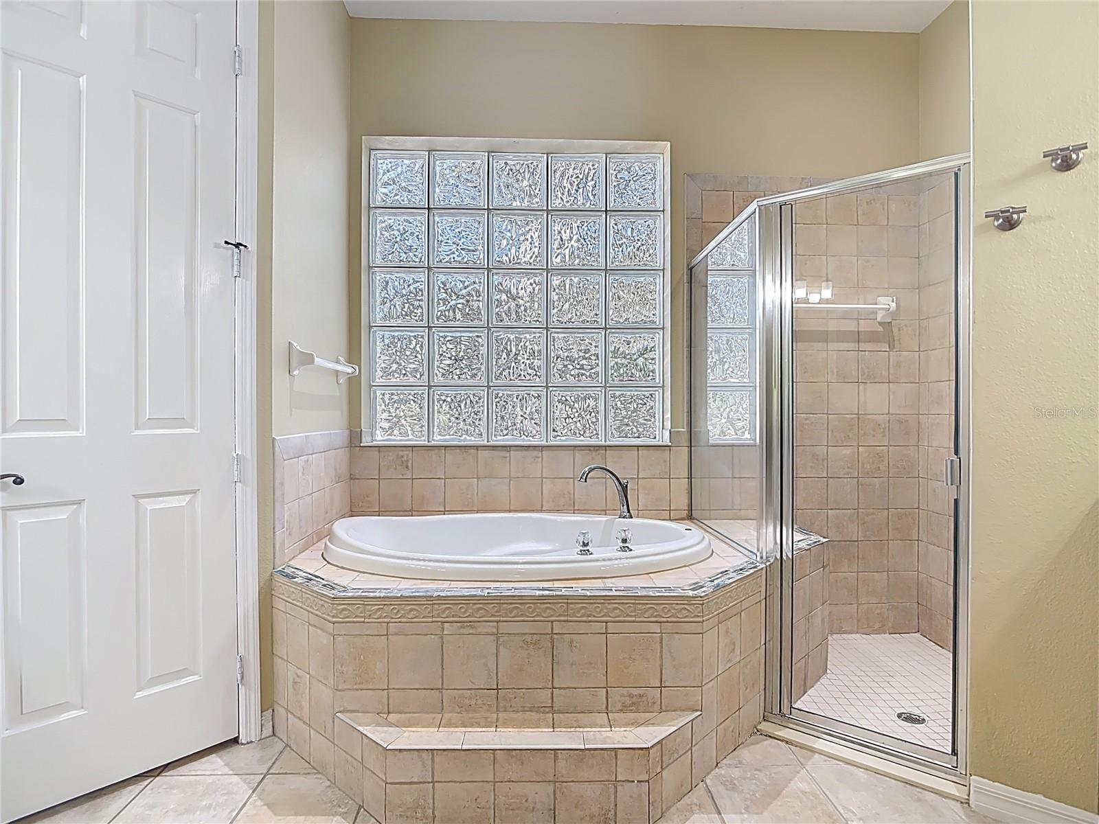 949 HAWK LNDG, FRUITLAND PARK, FL — photo 88