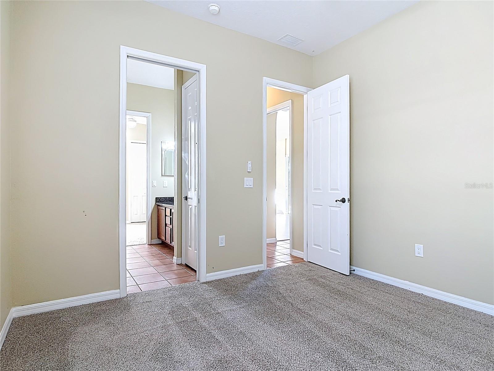 949 HAWK LNDG, FRUITLAND PARK, FL — photo 107