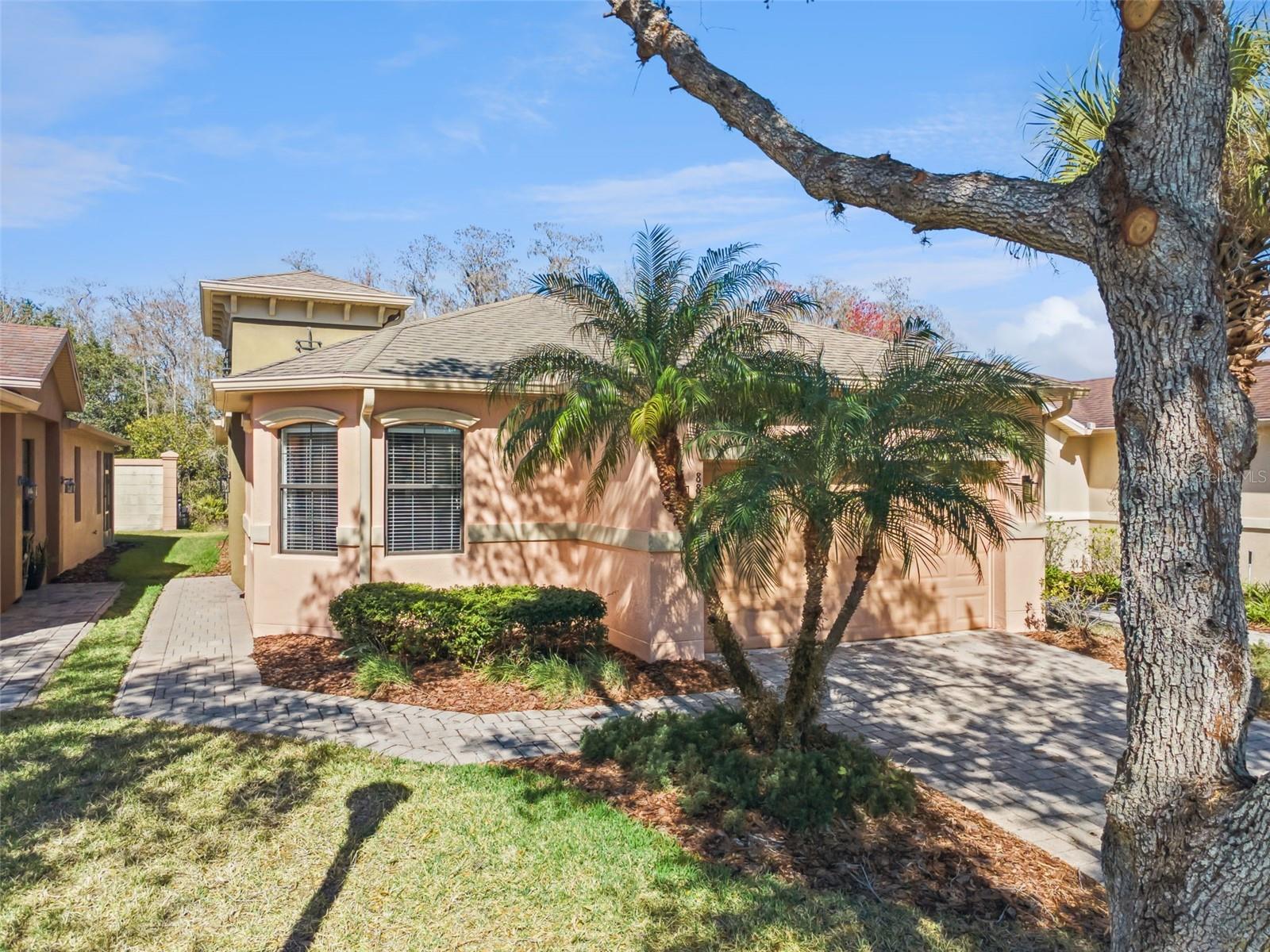 884 GRAND CANAL DR, KISSIMMEE, FL — photo 2