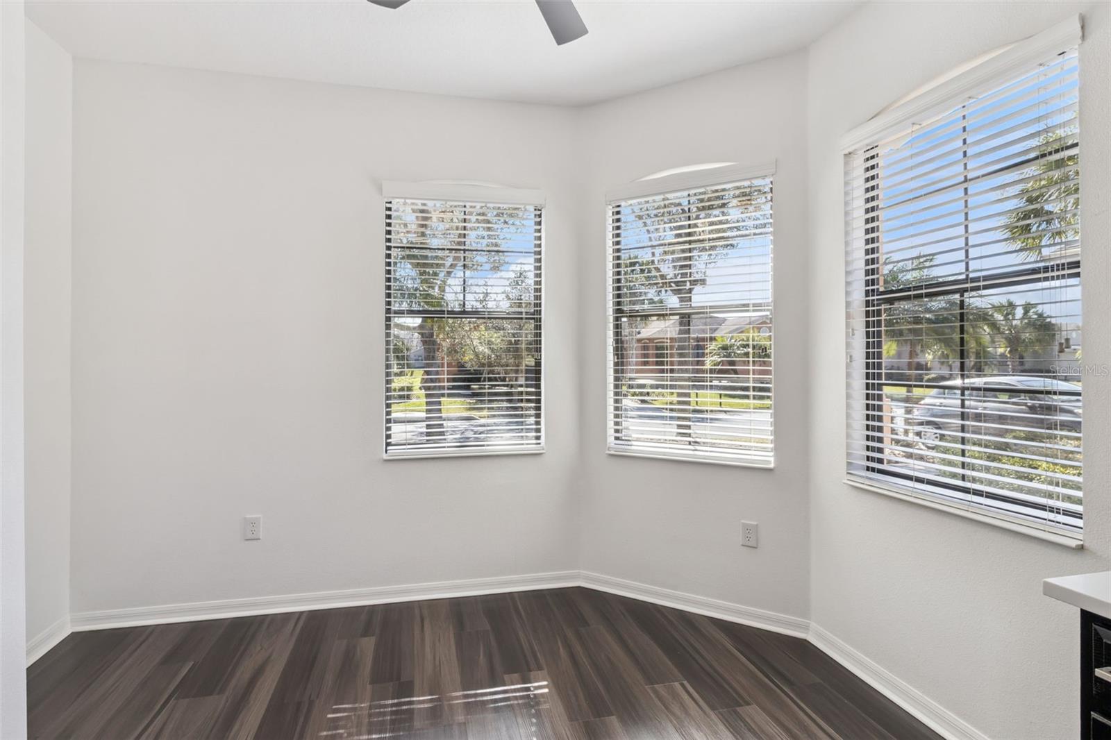884 GRAND CANAL DR, KISSIMMEE, FL — photo 15