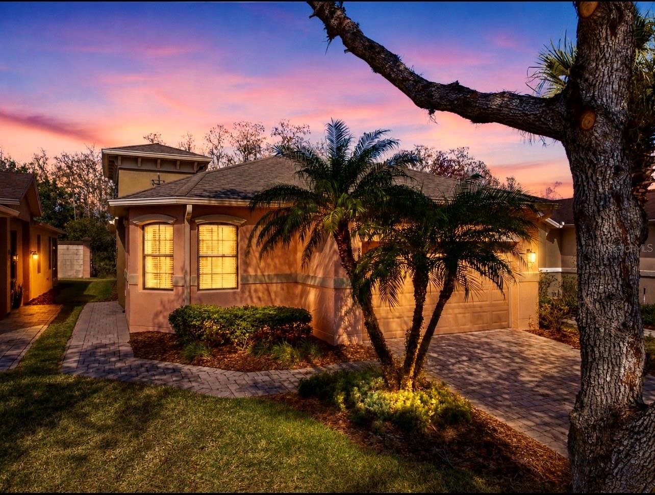 884 GRAND CANAL DR, KISSIMMEE, FL