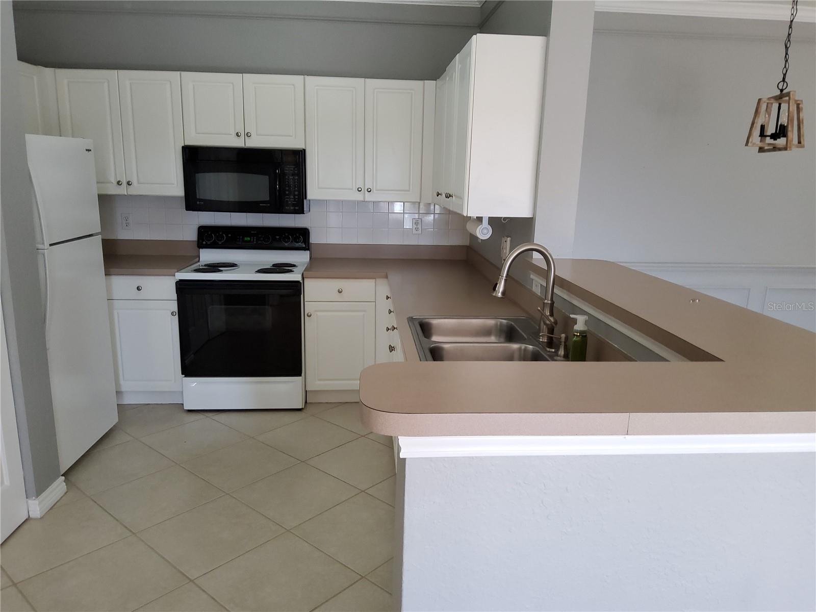 4333 BAYSIDE VILLAGE DR #224, TAMPA, FL — photo 4