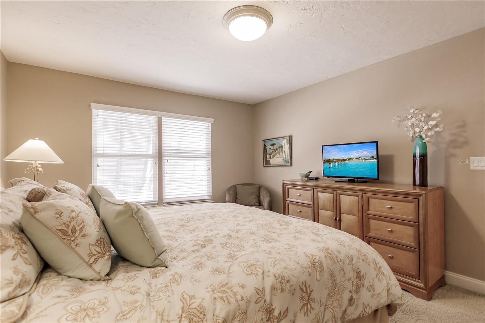 6052 W PEPPERTREE WAY #235B, SARASOTA, FL — photo 39