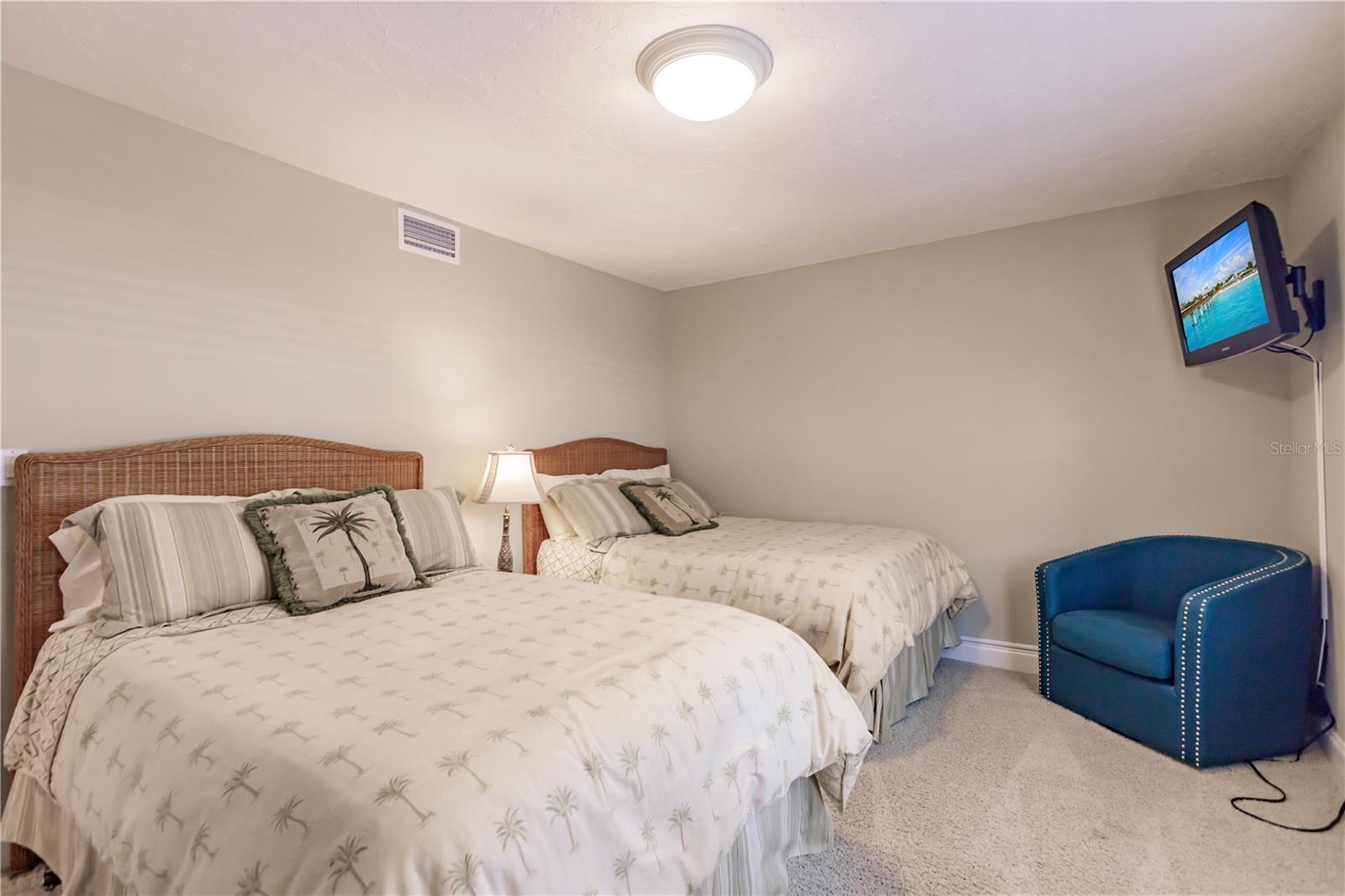 6052 W PEPPERTREE WAY #235B, SARASOTA, FL — photo 50